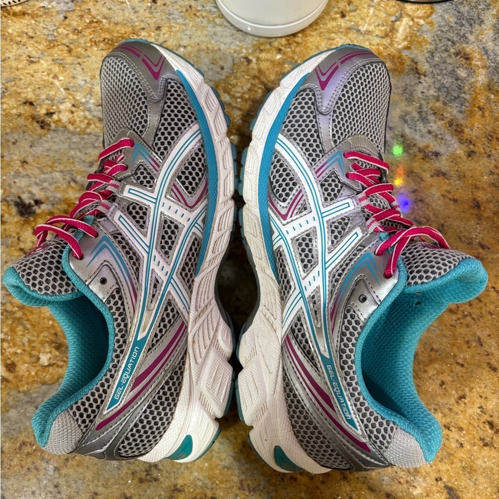 Asics Gel Equation size 9.5 - Picture 8 of 9
